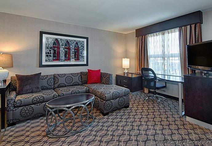 Residence Inn By Marriott Boston Нідгем Екстер'єр фото